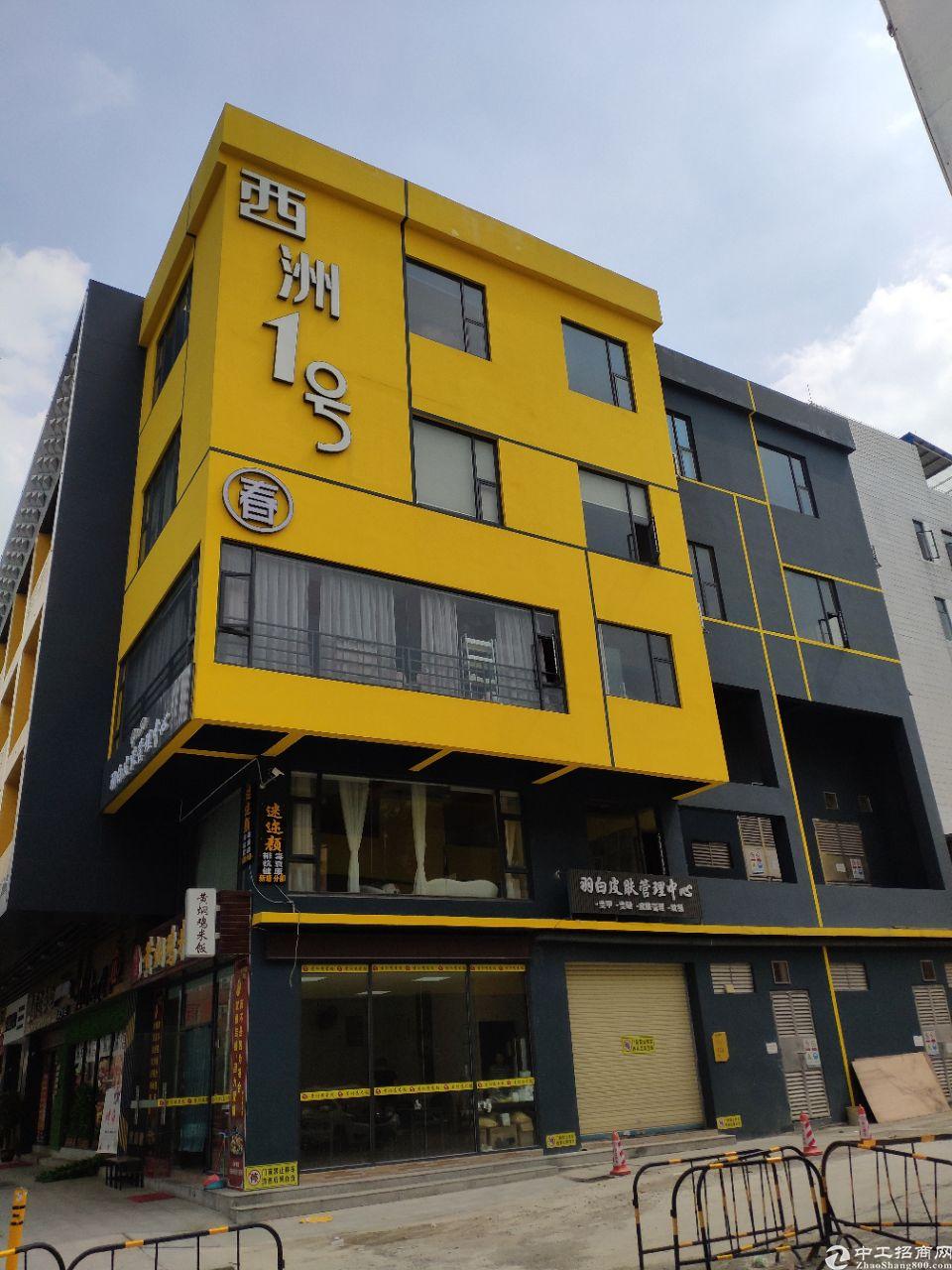 新塘镇地铁口新出现成有装修的办公楼出租