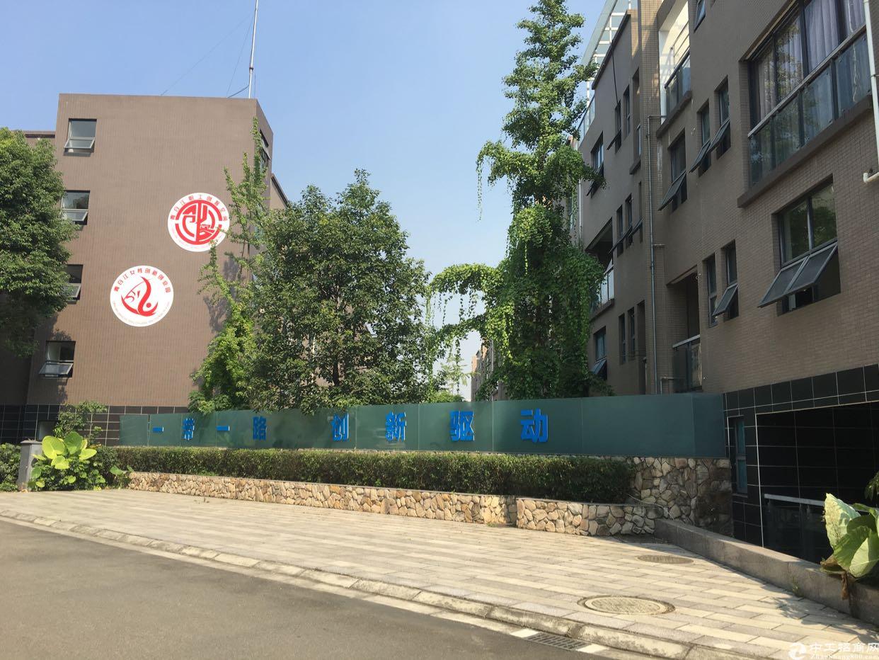 盛华总部基地300起分50年产权