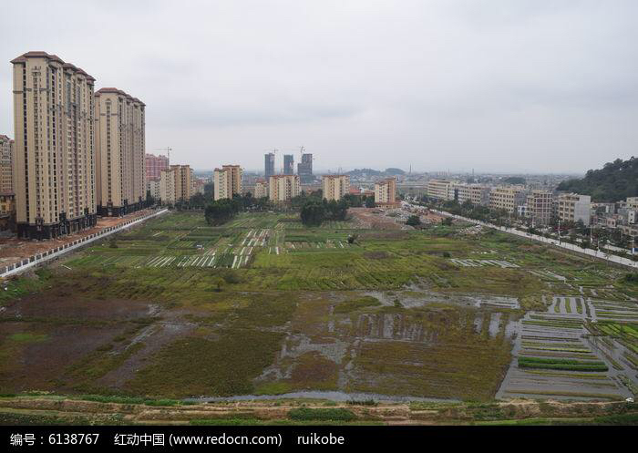 湖北武汉新出国有土地出售200亩，带红本证件齐全