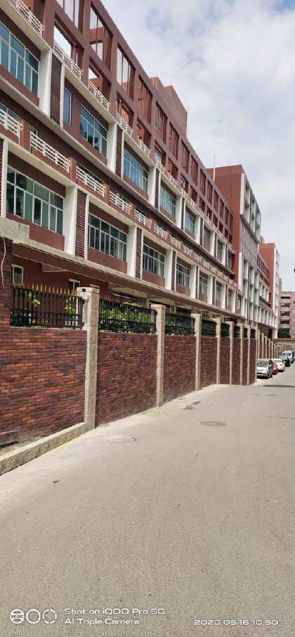 广州白云大道占地12亩建筑两万平办公楼出租可做学校培训
