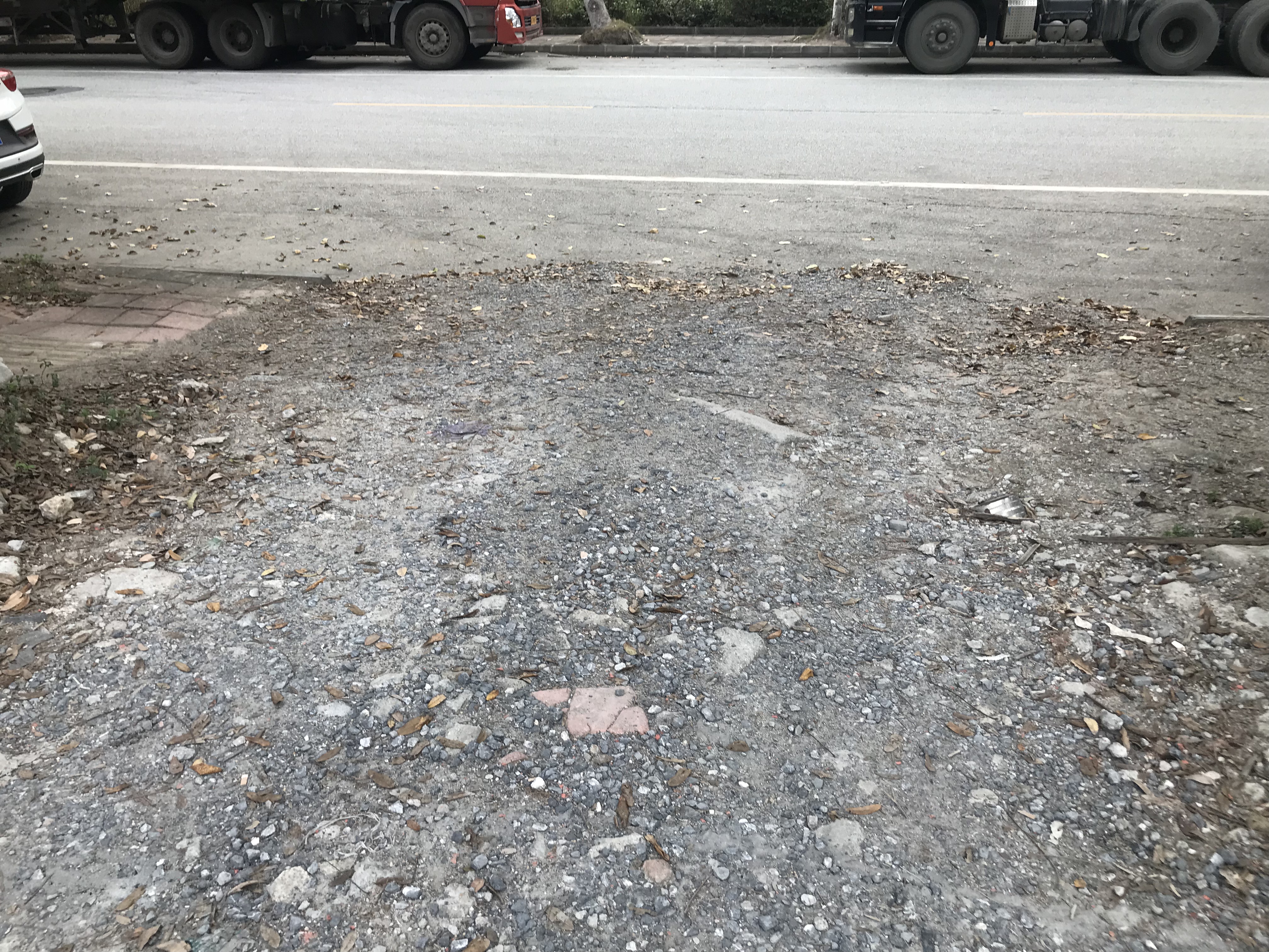 黄埔永和附近700平空地出租，价格实惠