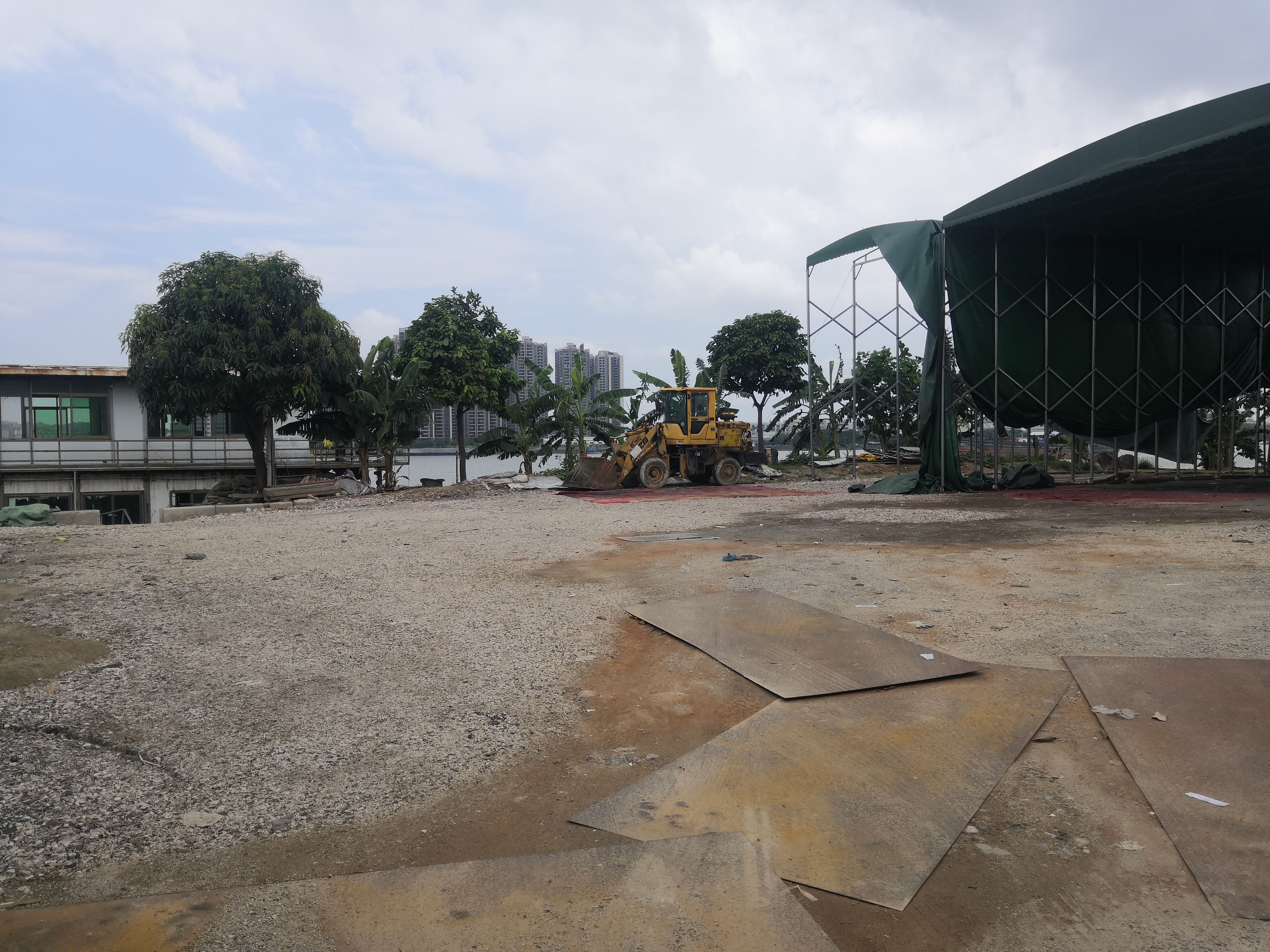 中堂麻涌原房东河边空地，可走船运
