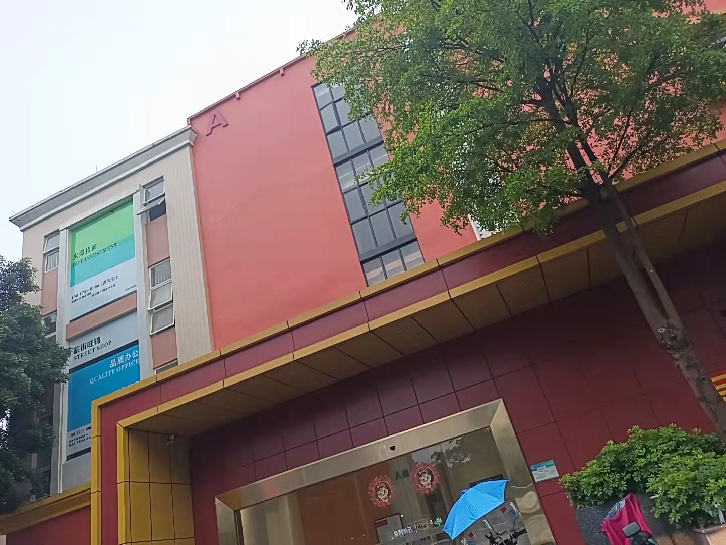 湖北省武汉市汉阳龙阳街。