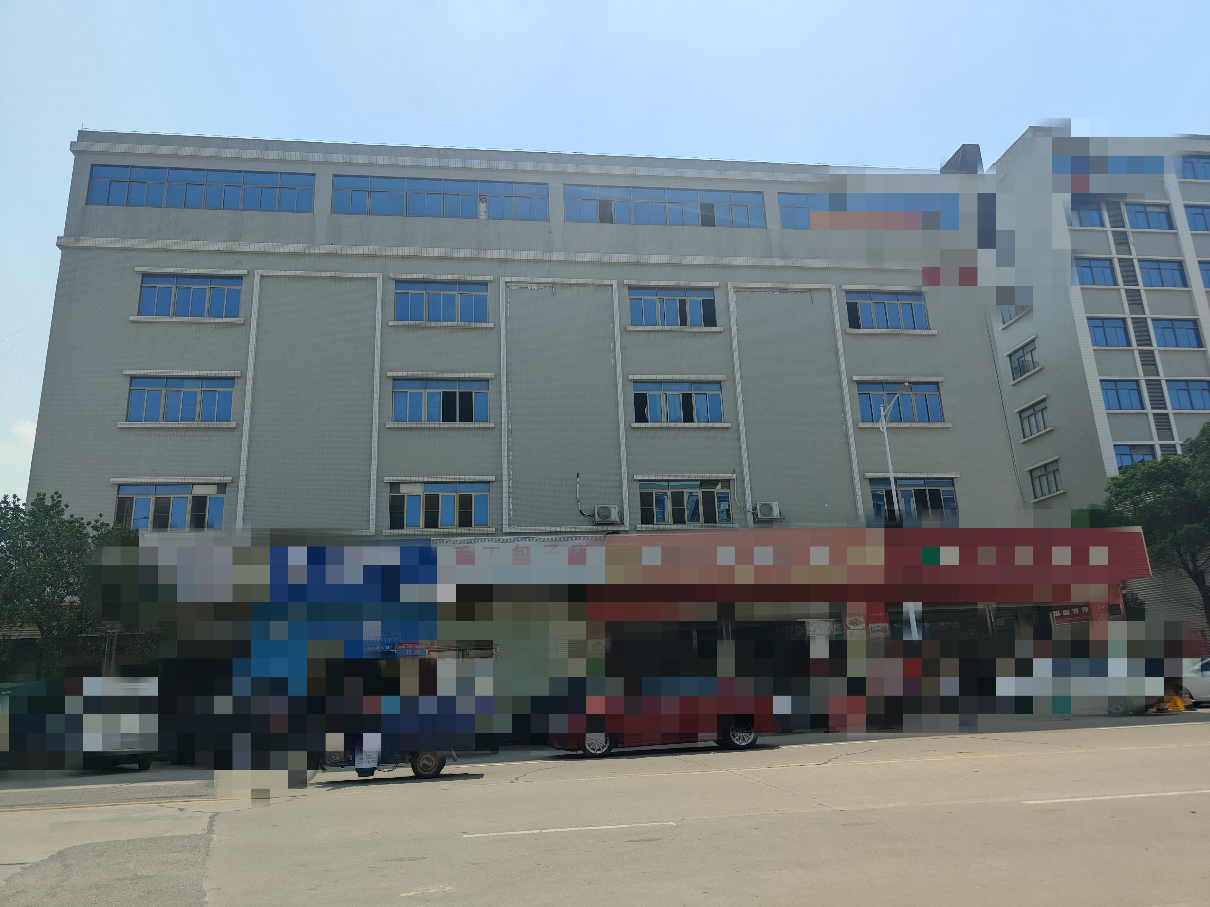 深圳宝安福永国道边，独院红本占地面积约8亩，业主诚意出售
