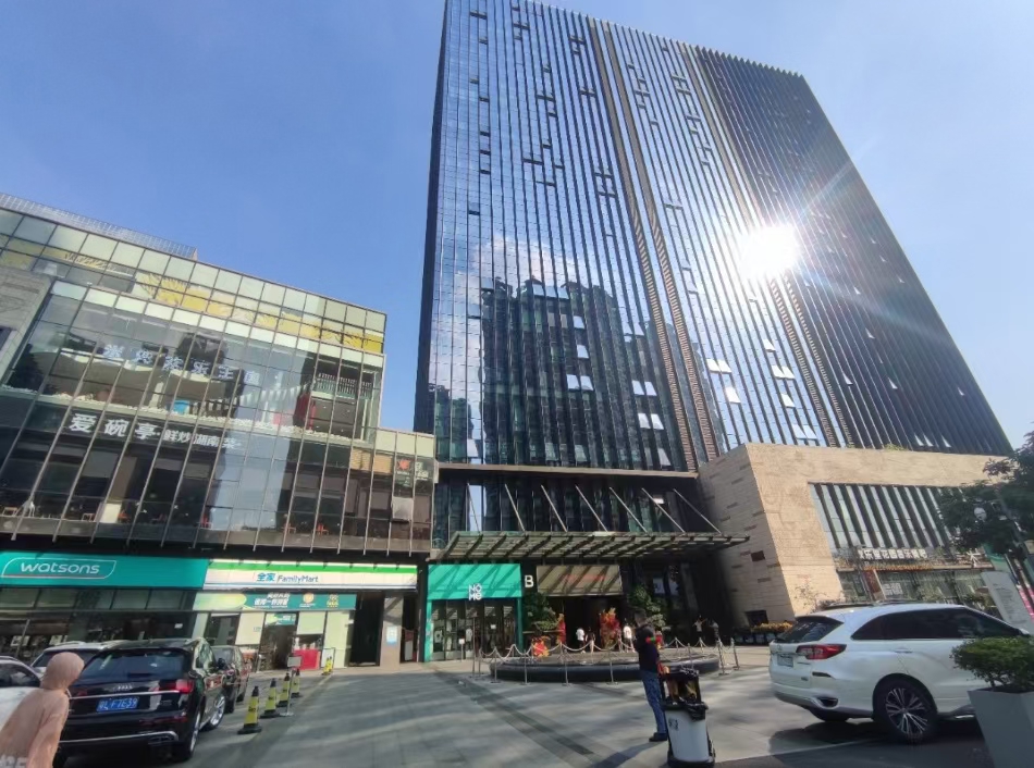 大岭山原房东新建写字楼豪华装修停车位充足