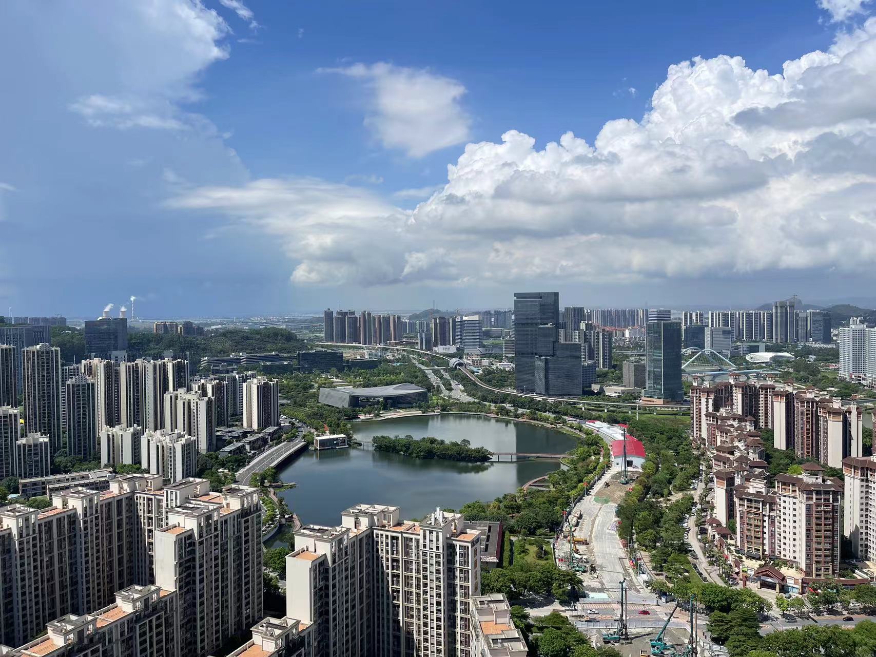 南沙高端写字楼出租，邻地铁站，央企办公室，大小可分割
