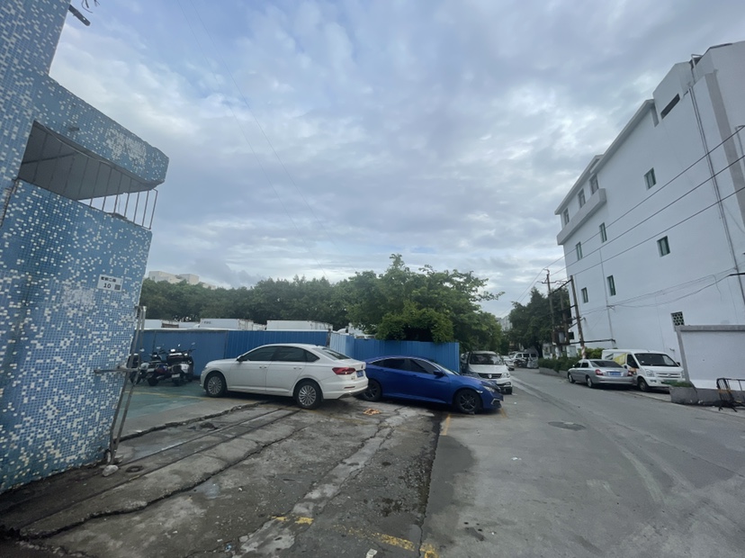 宝安沙井新桥新出楼上1100厂房仓库出租