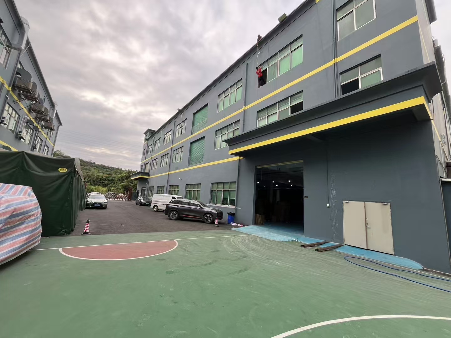 现成办公室出租，成熟工业园区