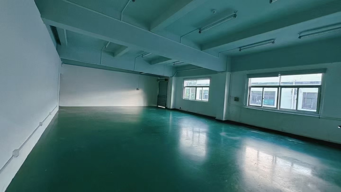 横岗天虹附近精装厂房529平出租招租