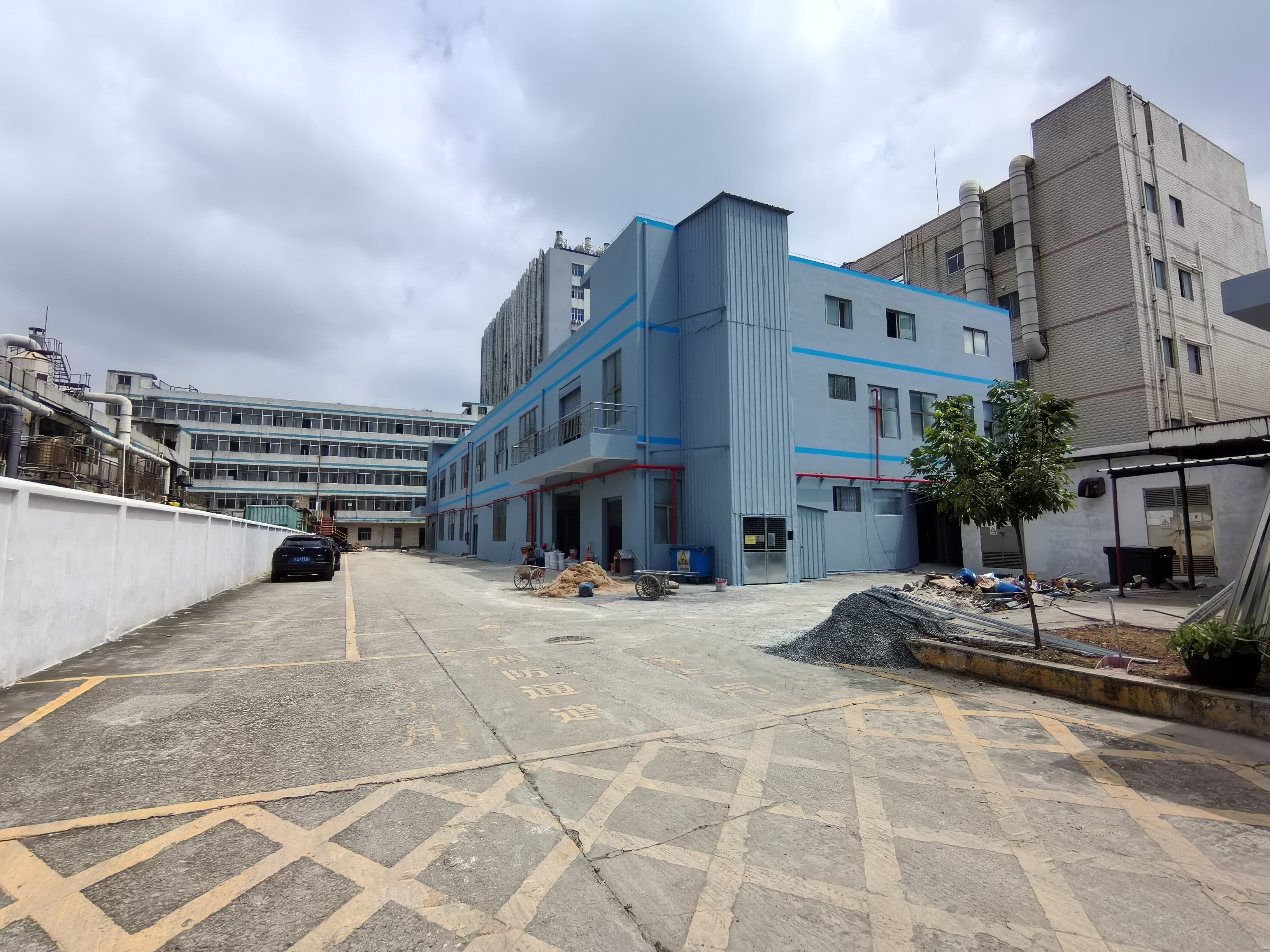 松岗碧头原房东小独院1-3层共5060平厂房出租