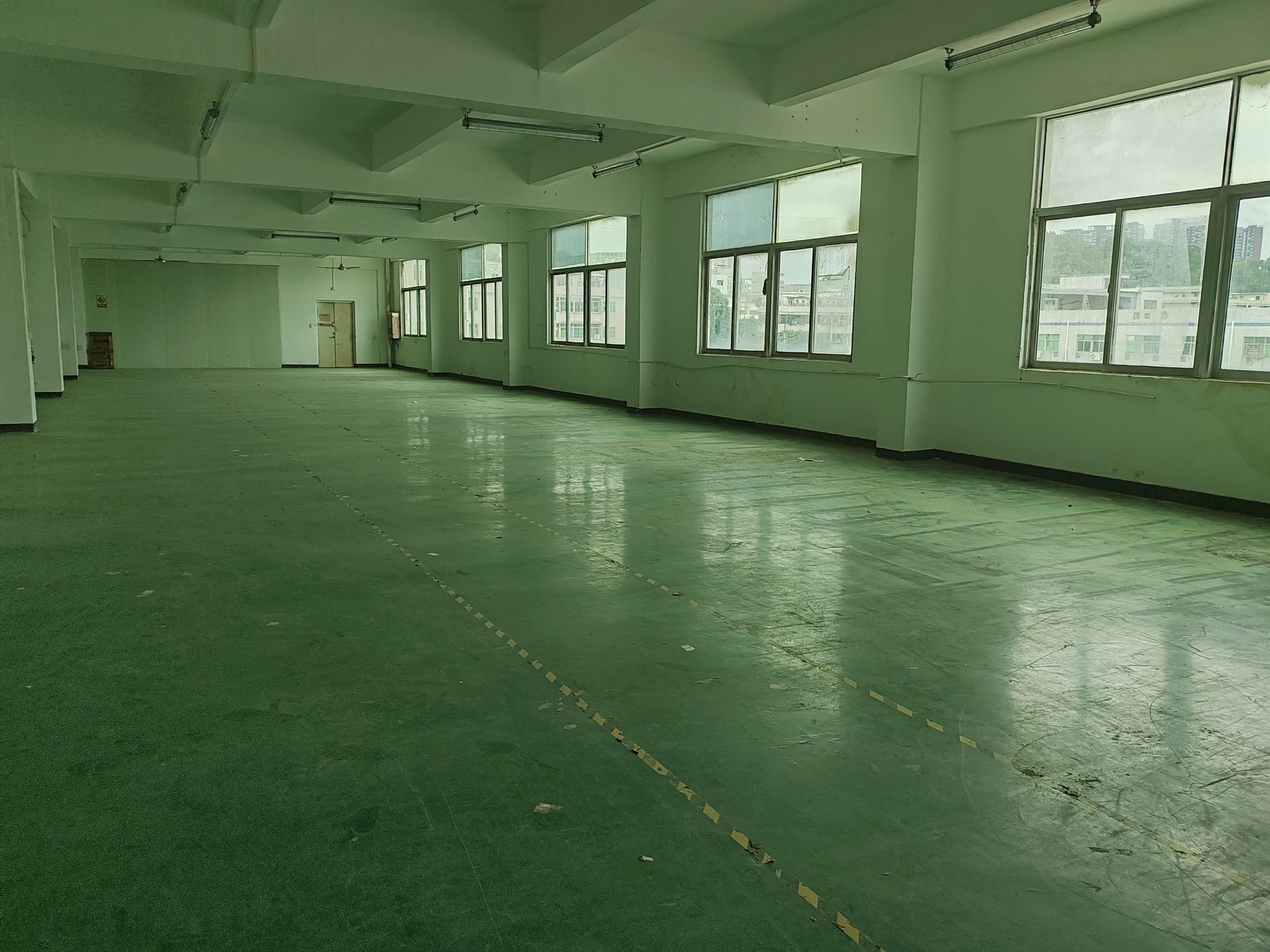 富民工业区二区1150㎡分层出租25元/㎡可谈企业生产仓储 富民工业区二区1150㎡分层出租25元/㎡可谈企业生产仓储