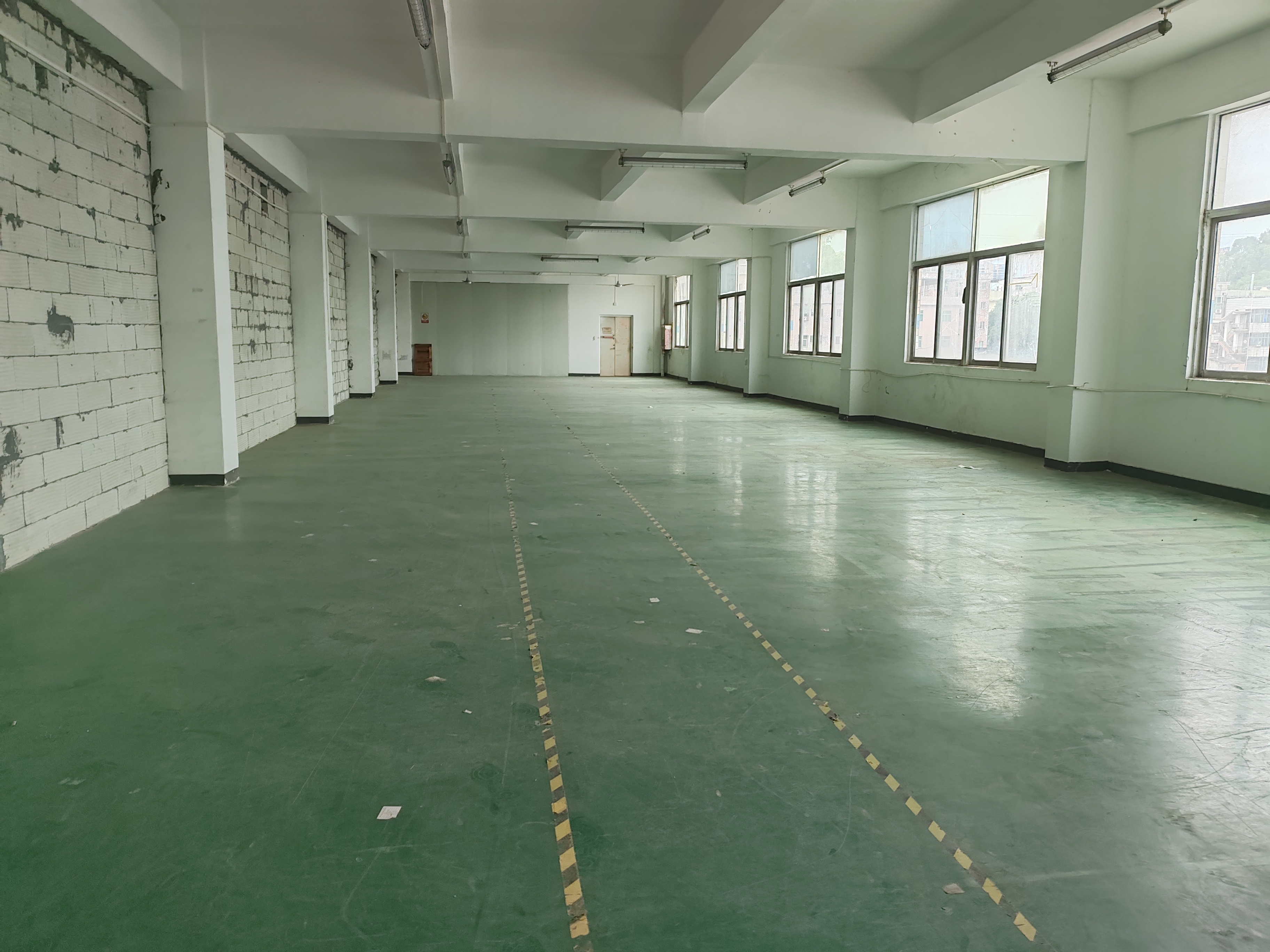 富民工业区二区1150㎡分层出租25元/㎡可谈企业生产仓储 富民工业区二区1150㎡分层出租25元/㎡可谈企业生产仓储