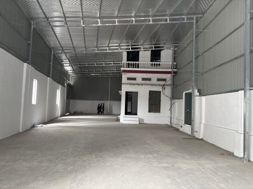Hiệu quả chi phí cao! Tầng 1 nhà kho Bắc Giang 400 bình cho thuê