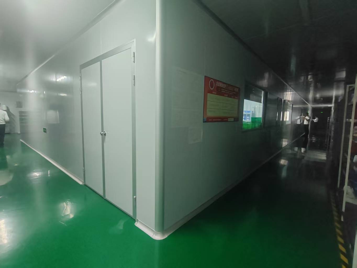 光明区唐家主干道边上2楼1000平精装修原房东出租