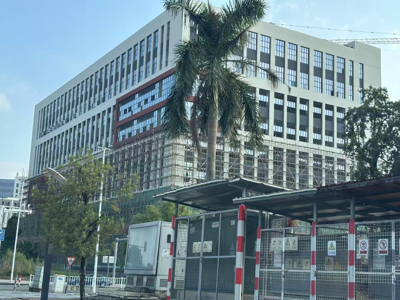 村集体全新厂房4万平方精装交付