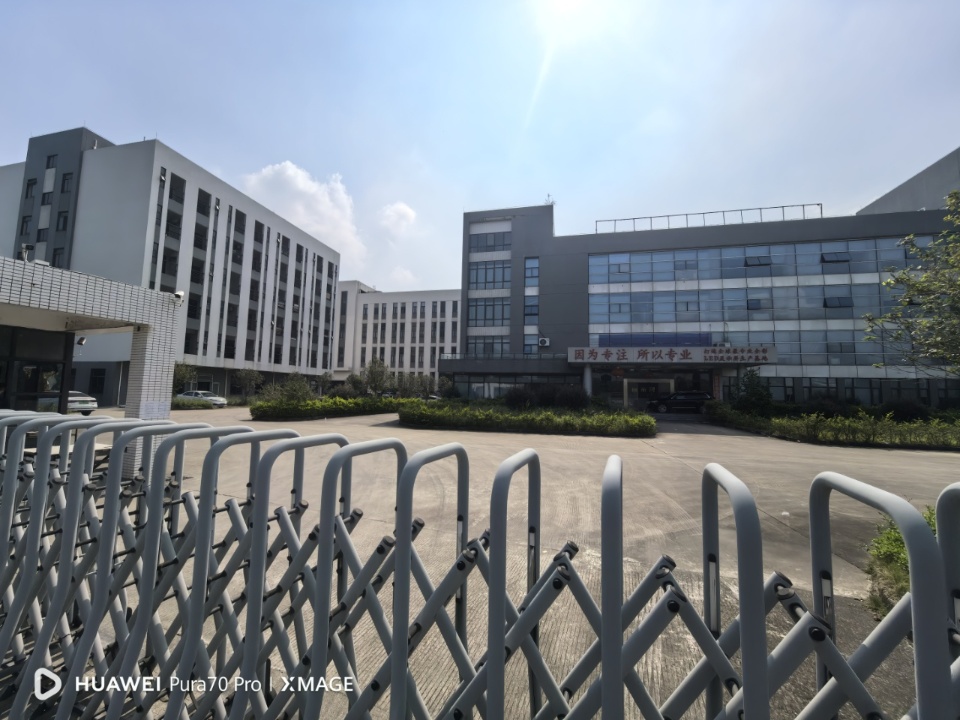 大朗成熟工业区四层4000平方独栋办公楼出租