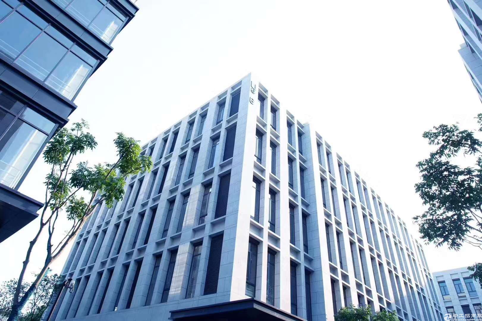 1300独栋厂房预留LOGO位置首付两成有产证