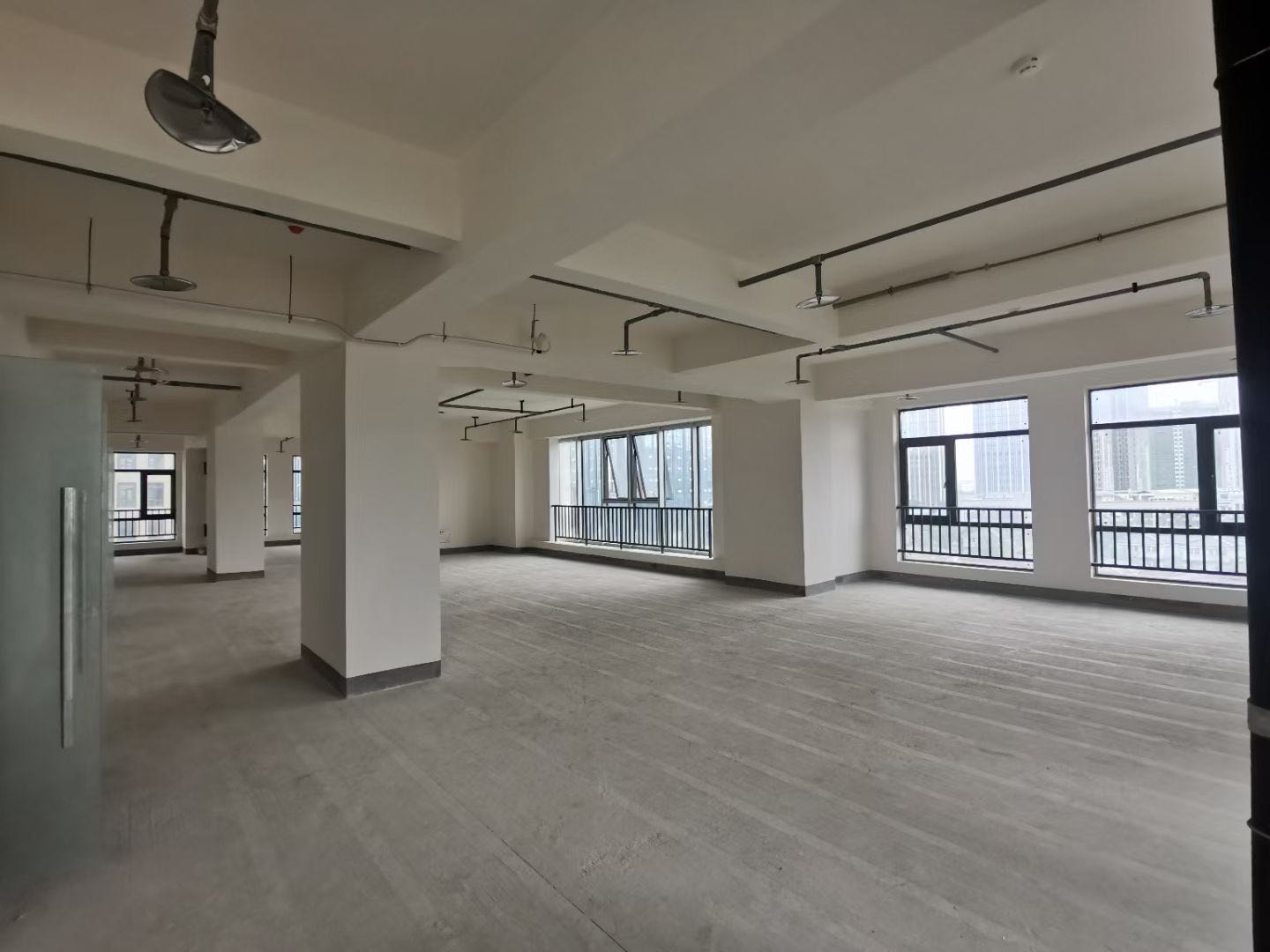 地铁13号线龙安站全新写字楼仅售6000元